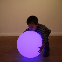 Tickit Snoezelbal – sensorische mood light bal voor visuele stimulatie en ontspanning